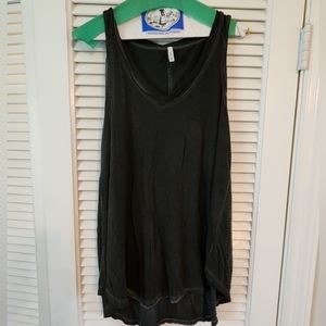 Z  Supply Black Tank Top Size XL